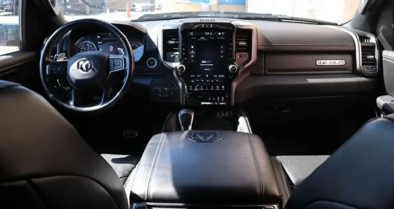 Photo 1 : Dodge Ram 2022 Essence