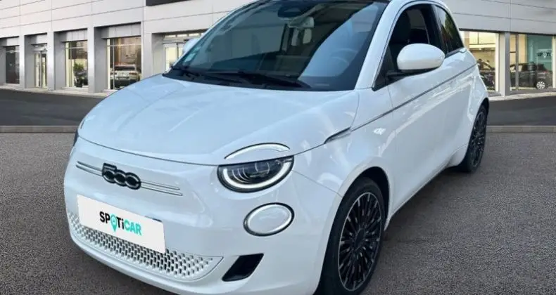 Photo 1 : Fiat 500 2022 Électrique