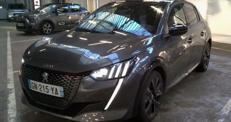 Photo 1 : Peugeot 208 2023 Petrol