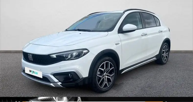 Photo 1 : Fiat Tipo 2024 Essence