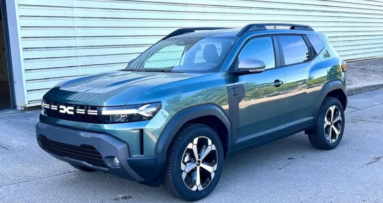 Photo 1 : Dacia Duster 2024 Petrol