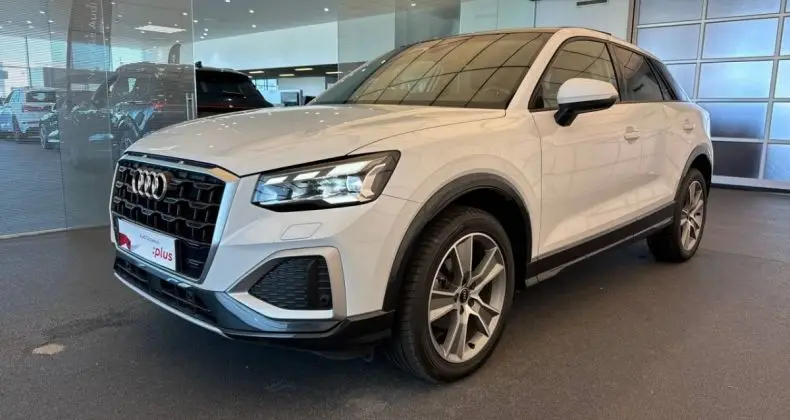 Photo 1 : Audi Q2 2021 Essence