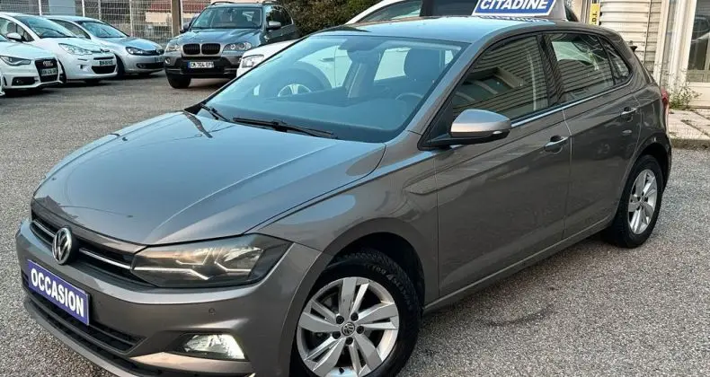 Photo 1 : Volkswagen Polo 2018 Petrol