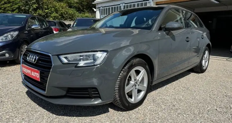 Photo 1 : Audi A3 2017 Diesel