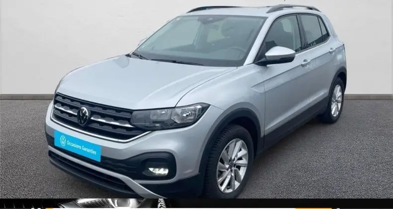 Photo 1 : Volkswagen T-cross 2022 Essence