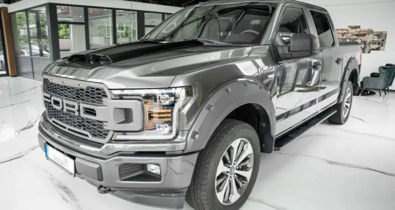 Photo 1 : Ford F150 2019 Essence