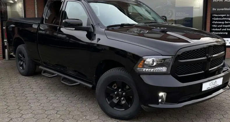 Photo 1 : Dodge Ram 2021 Petrol