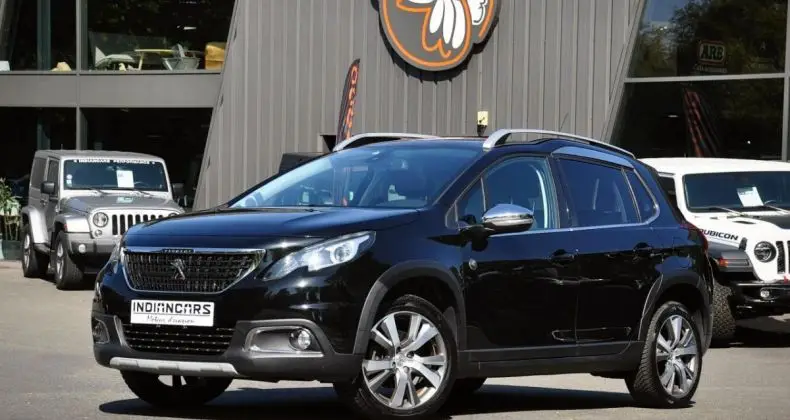 Photo 1 : Peugeot 2008 2019 Petrol