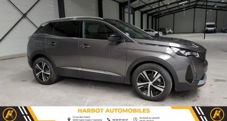 Photo 1 : Peugeot 3008 2023 Petrol