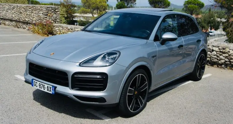 Photo 1 : Porsche Cayenne 2021 Hybrid