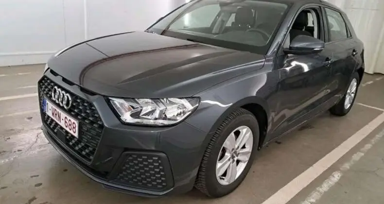 Photo 1 : Audi A1 2019 Petrol