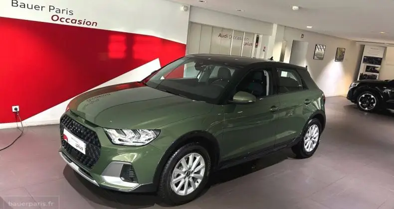 Photo 1 : Audi A1 2024 Petrol