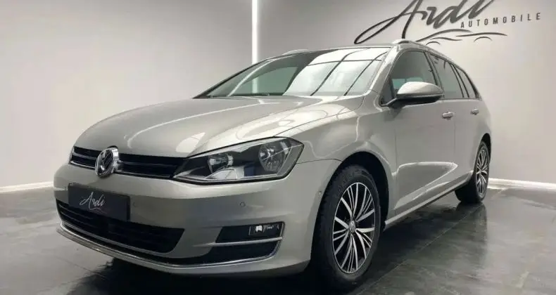 Photo 1 : Volkswagen Golf 2016 Diesel