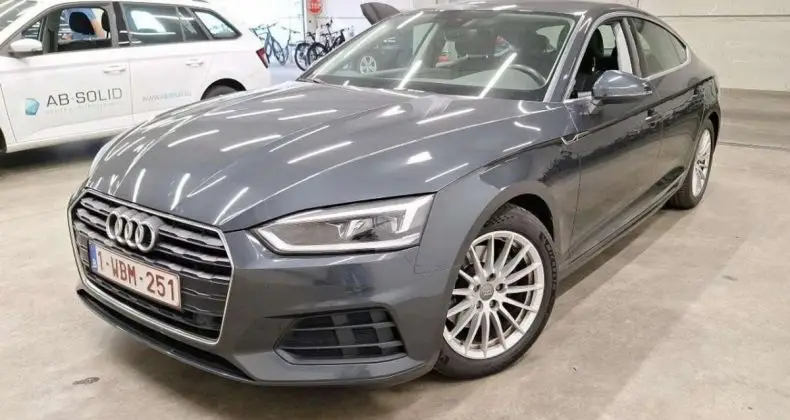 Photo 1 : Audi A5 2019 Diesel