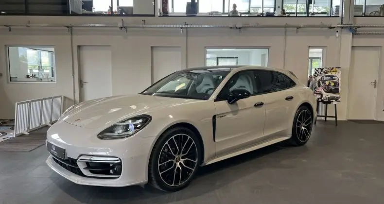 Photo 1 : Porsche Panamera 2021 Hybride