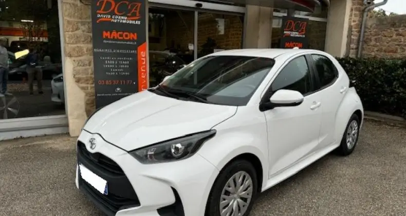 Photo 1 : Toyota Yaris 2021 Essence