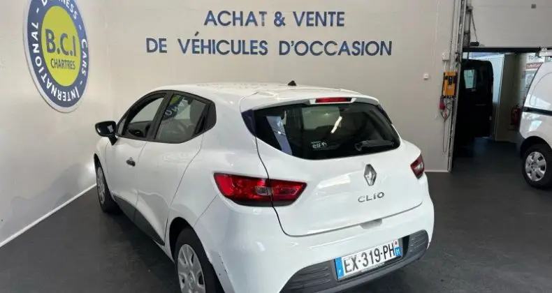 Photo 1 : Renault Clio 2018 Diesel