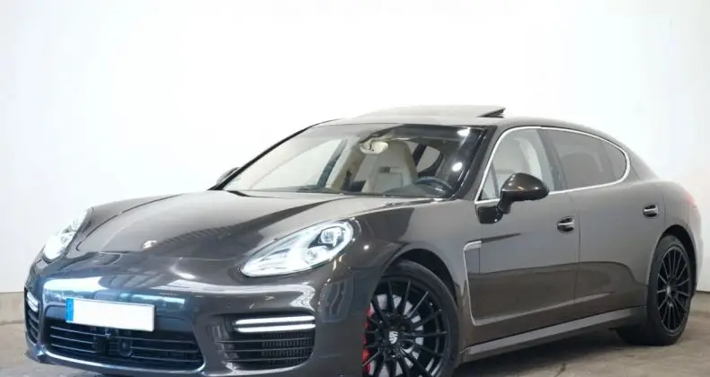 Photo 1 : Porsche Panamera 2015 Petrol