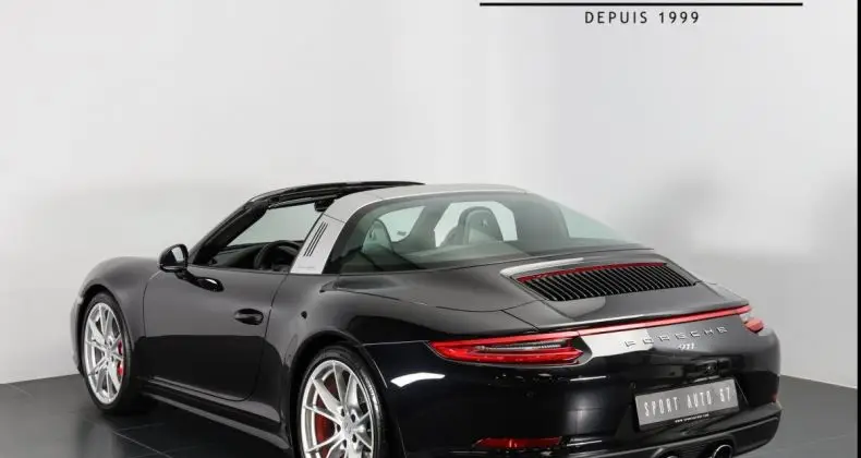 Photo 1 : Porsche 991 2016 Essence