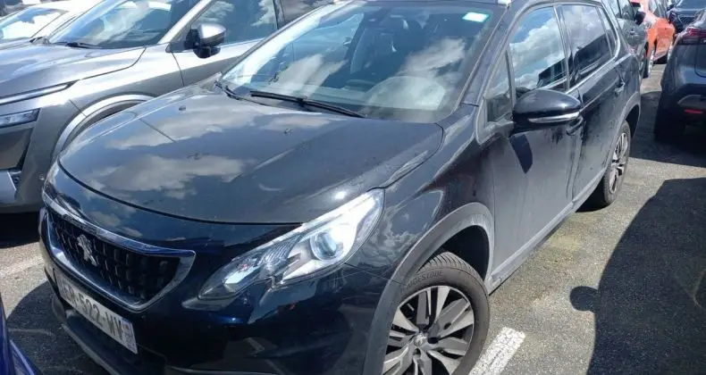 Photo 1 : Peugeot 2008 2017 Petrol