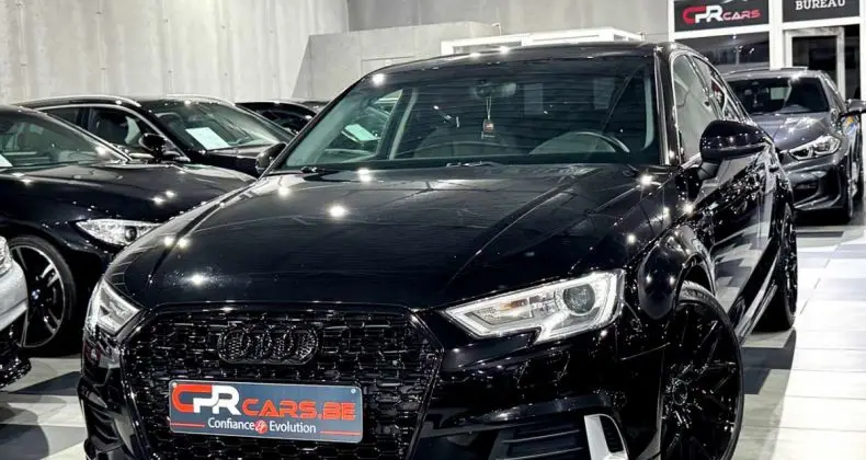 Photo 1 : Audi A3 2019 Diesel