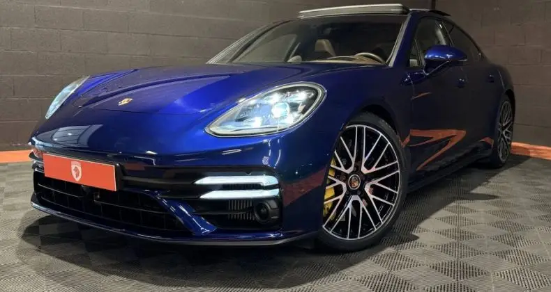 Photo 1 : Porsche Panamera 2020 Essence