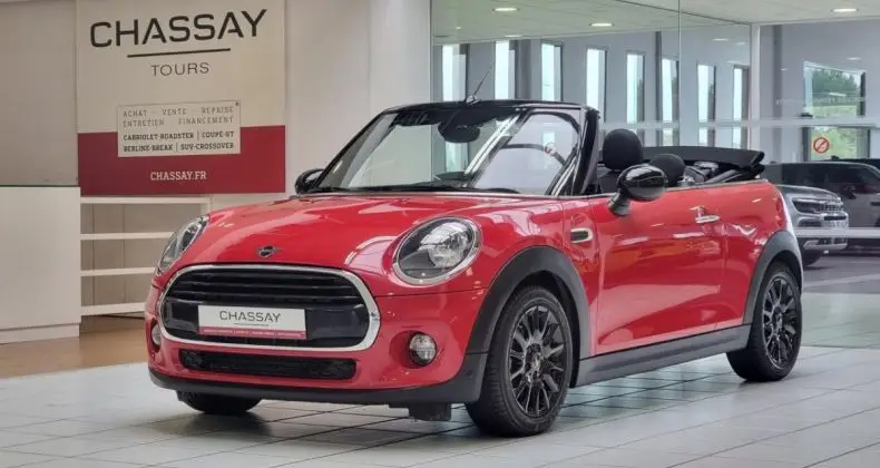 Photo 1 : Mini Cabrio 2018 Petrol