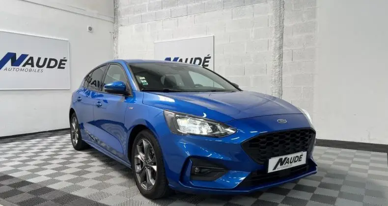 Photo 1 : Ford Focus 2021 Petrol