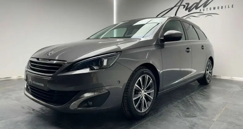 Photo 1 : Peugeot 308 2016 Diesel