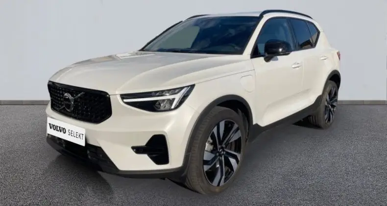 Photo 1 : Volvo Xc40 2023 Hybrid