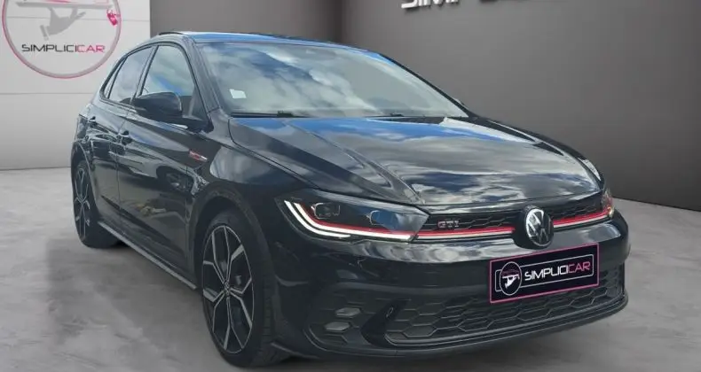 Photo 1 : Volkswagen Polo 2023 Petrol