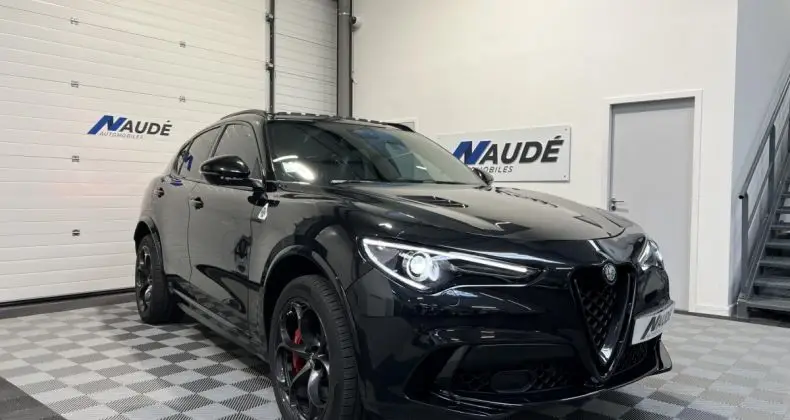 Photo 1 : Alfa Romeo Stelvio 2019 Essence