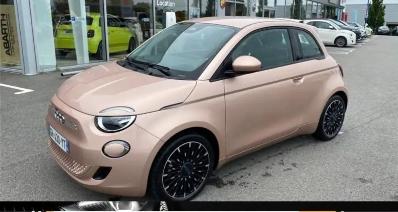 Photo 1 : Fiat 500 2022 Électrique