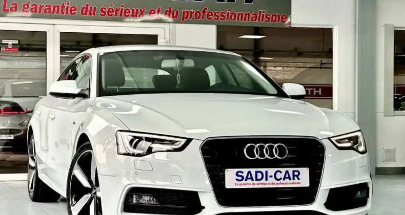 Photo 1 : Audi A5 2016 Essence