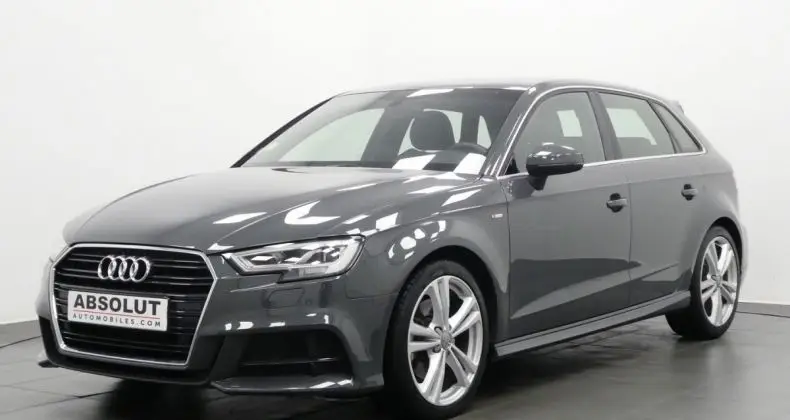 Photo 1 : Audi A3 2019 Diesel