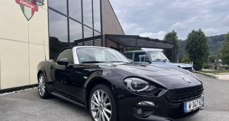 Photo 1 : Fiat 124 Spider 2017 Petrol