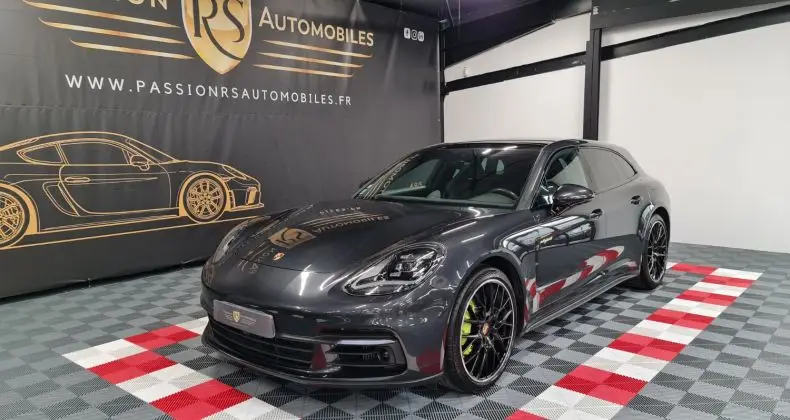 Photo 1 : Porsche Panamera 2018 Hybrid