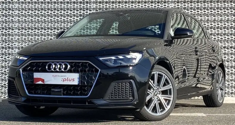 Photo 1 : Audi A1 2024 Essence