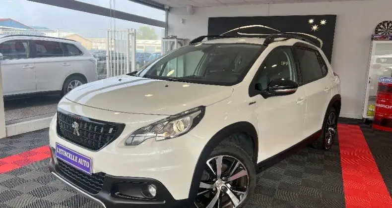 Photo 1 : Peugeot 2008 2016 Petrol