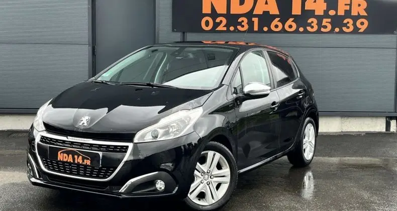 Photo 1 : Peugeot 208 2019 Petrol