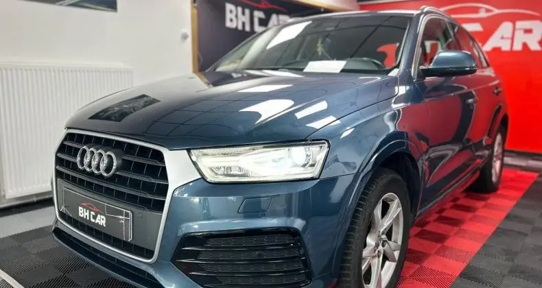 Photo 1 : Audi Q3 2018 Petrol