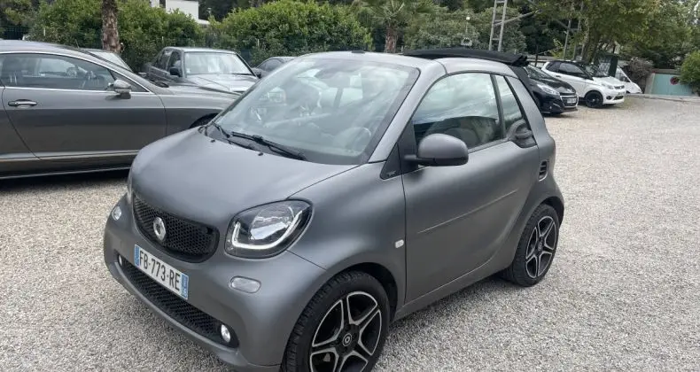 Photo 1 : Smart Fortwo 2018 Petrol