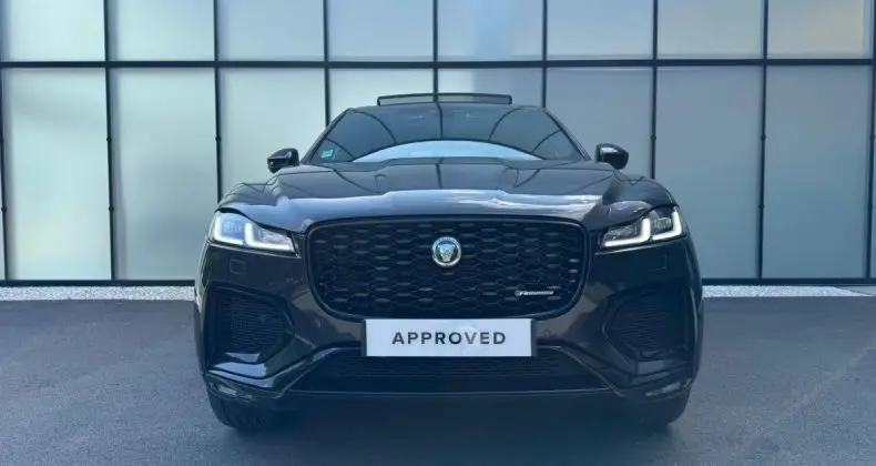 Photo 1 : Jaguar F-pace 2024 Hybrid