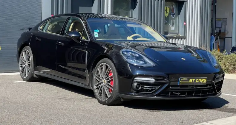 Photo 1 : Porsche Panamera 2017 Petrol