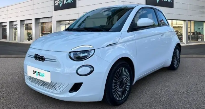 Photo 1 : Fiat 500 2022 Électrique