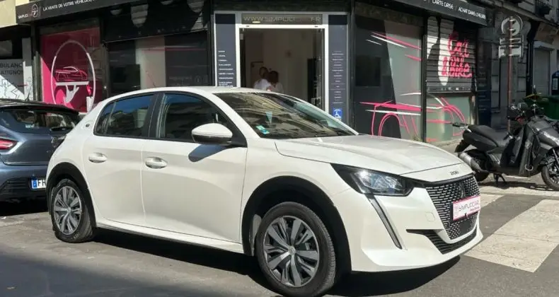 Photo 1 : Peugeot 208 2020 Non renseigné