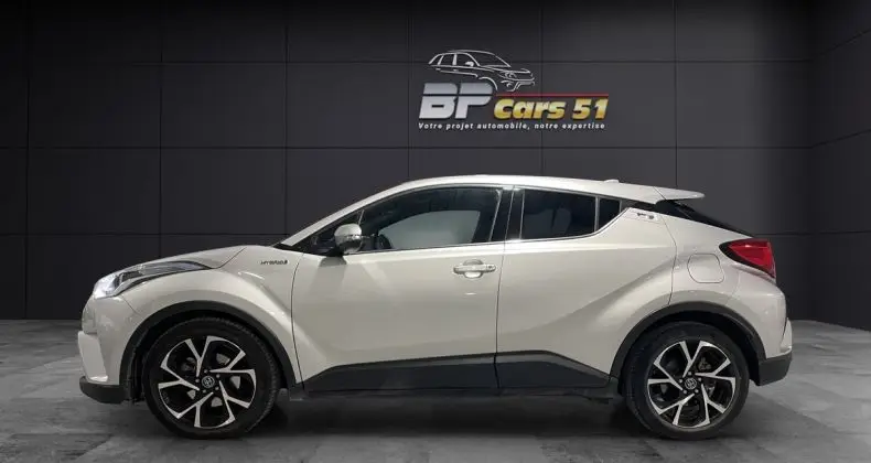 Photo 1 : Toyota C-hr 2019 Hybride