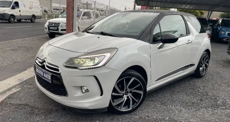 Photo 1 : Citroen Ds3 2015 Essence