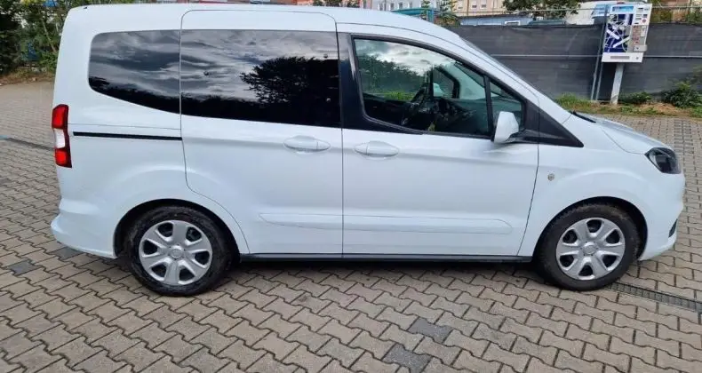 Photo 1 : Ford Tourneo 2020 Diesel