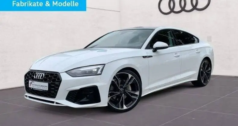 Photo 1 : Audi A5 2020 Petrol